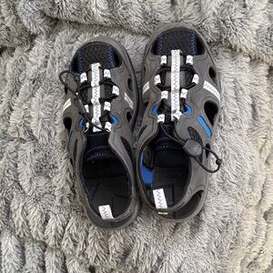 L.L. Bean Gray and Blue Men's Closed-Toe Active Sandals